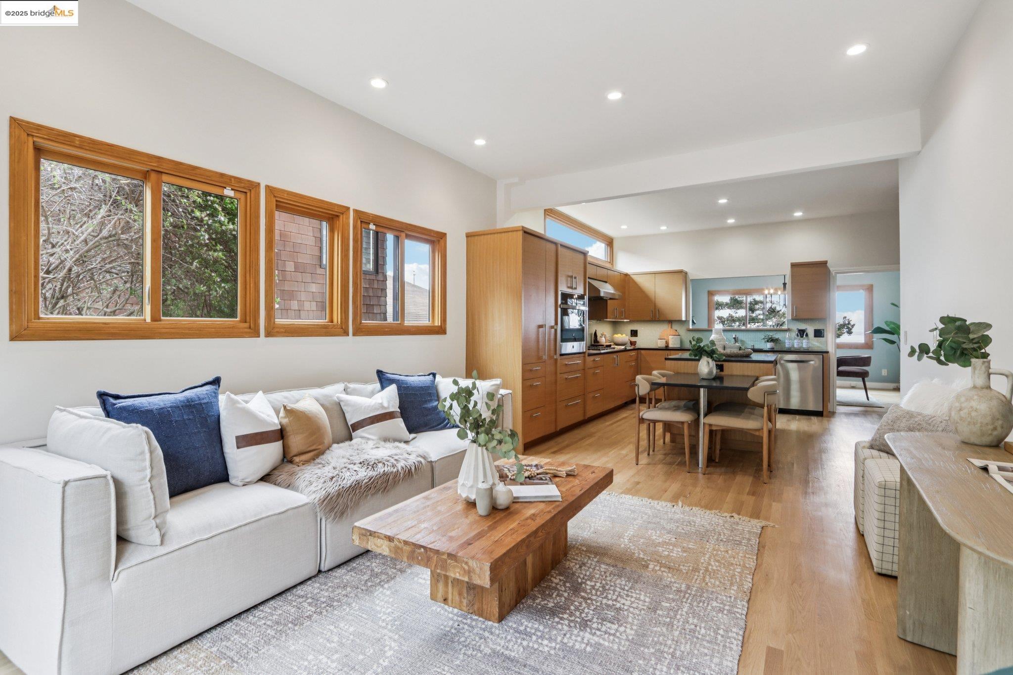 1075 Spruce Street, Berkeley