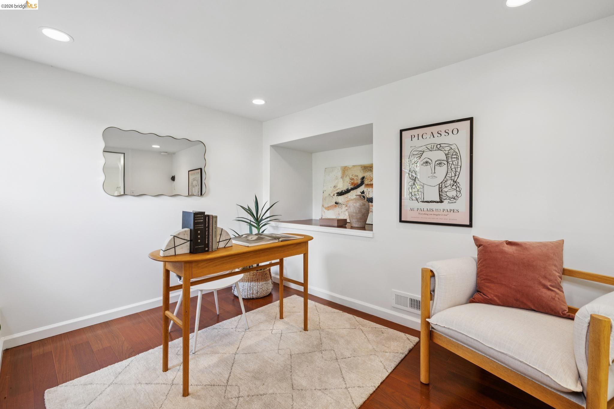 3560 Dwight Way