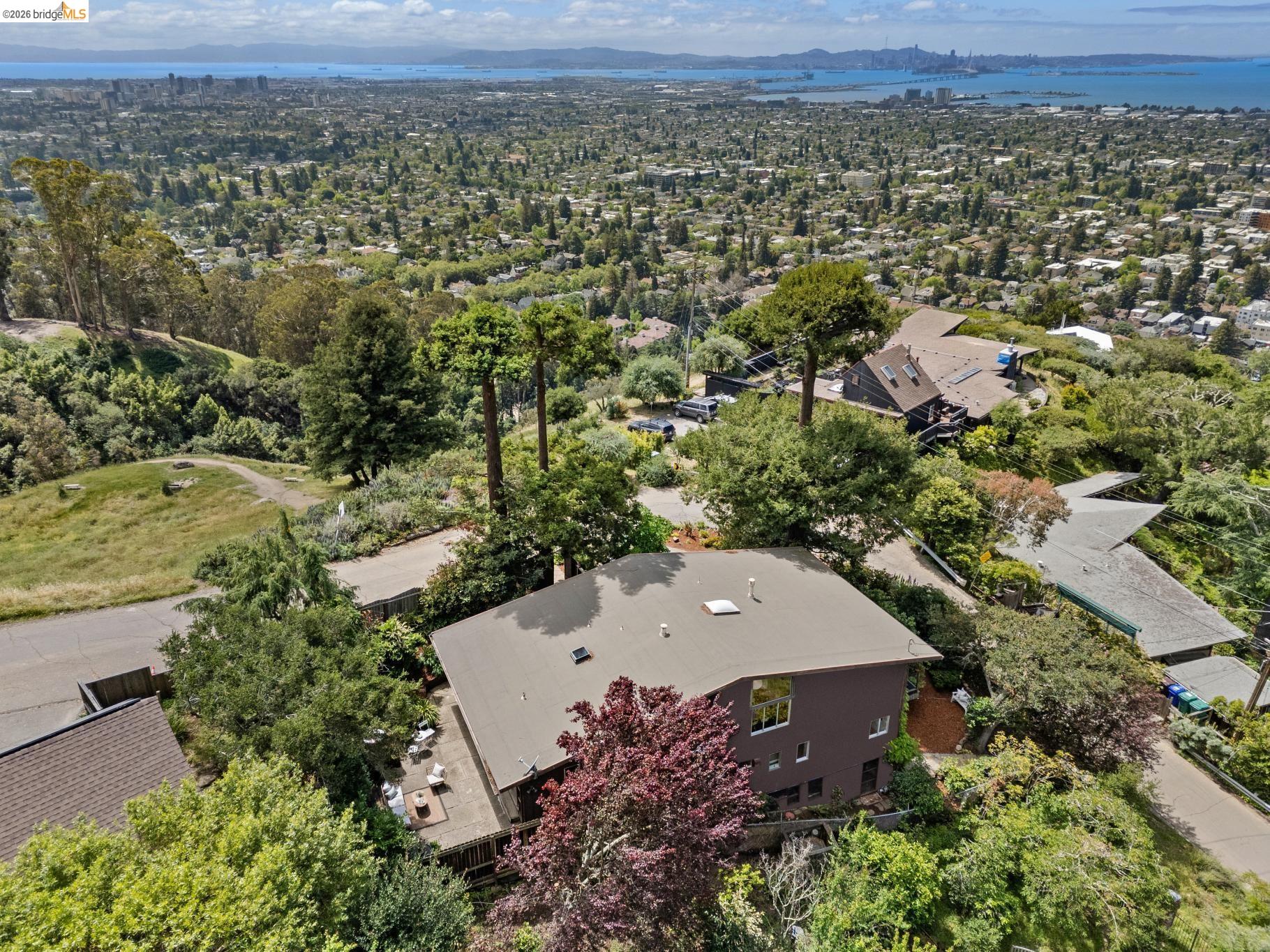 3560 Dwight Way