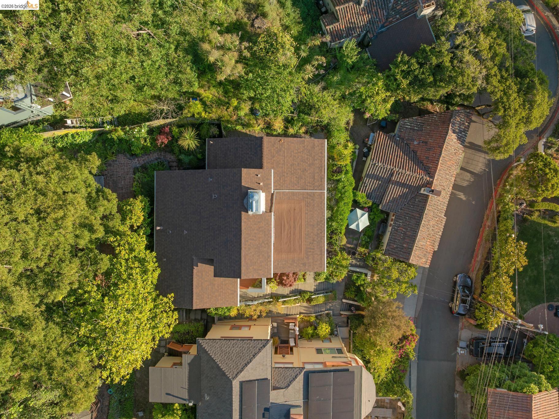 8 Mosswood Rd