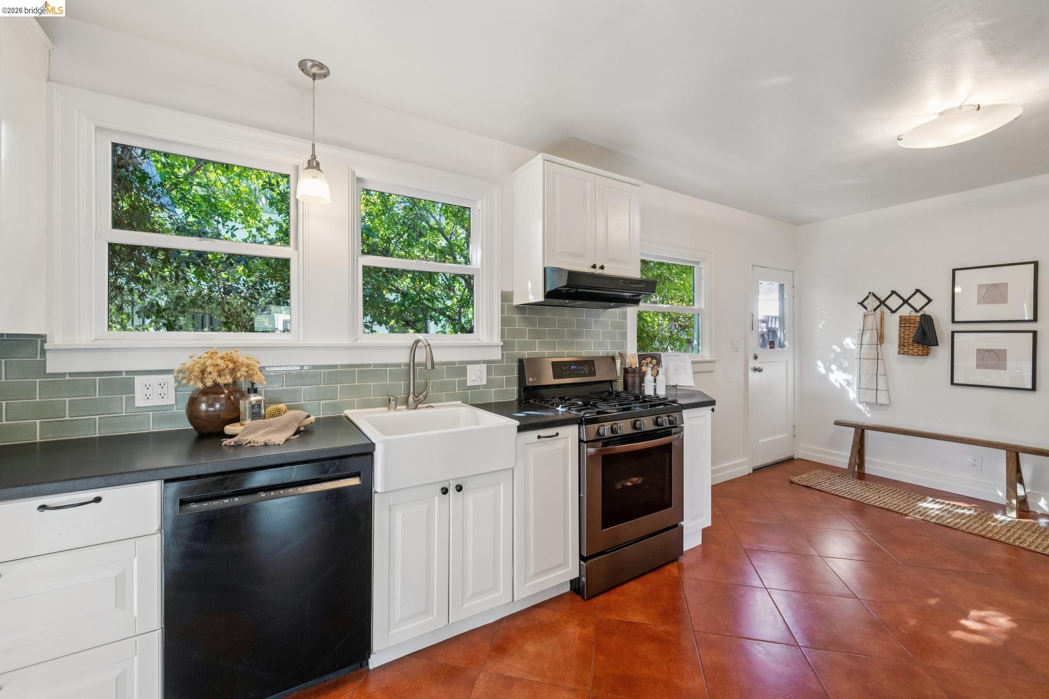 820 Prospect Ave