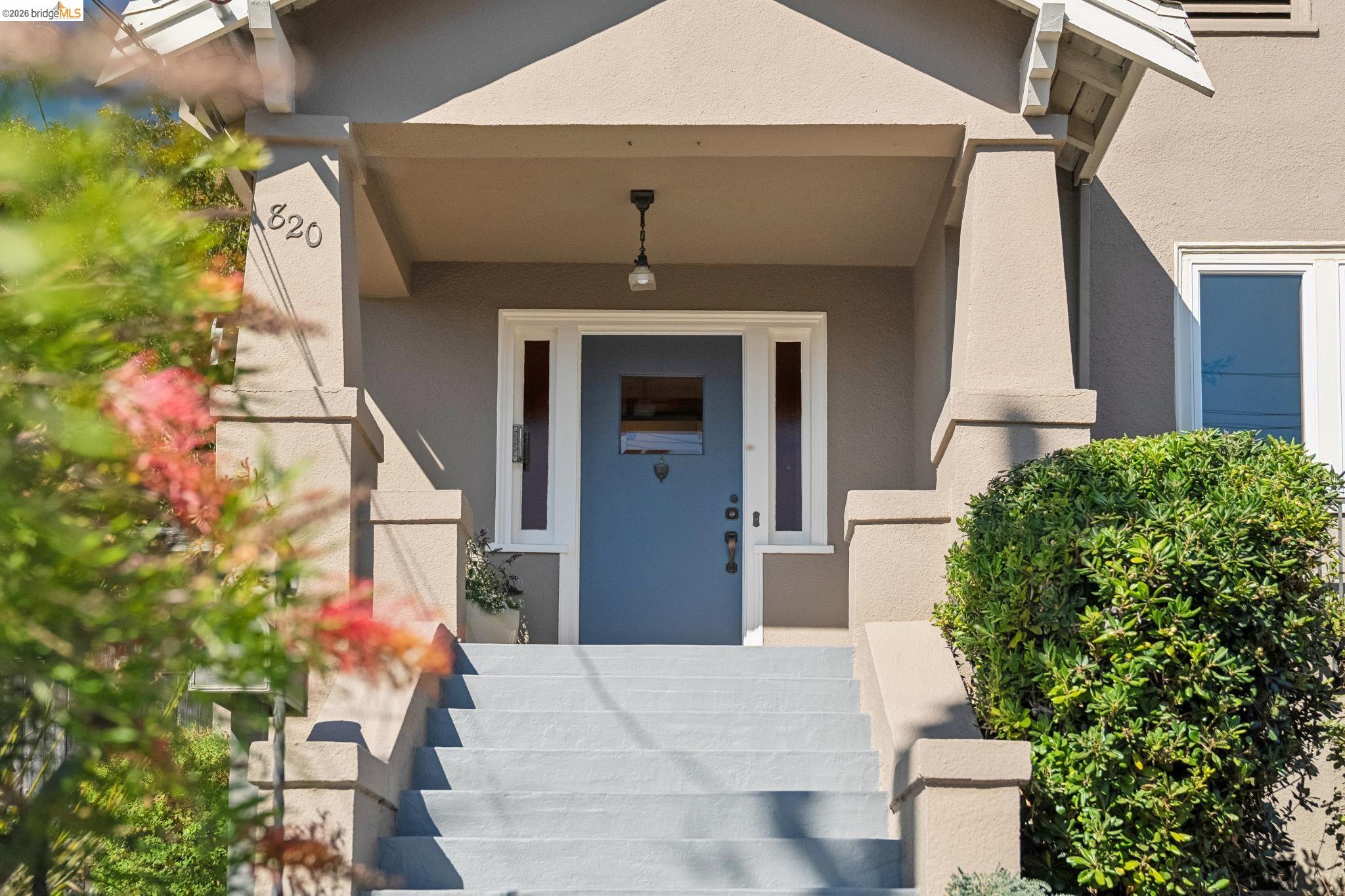 820 Prospect Ave