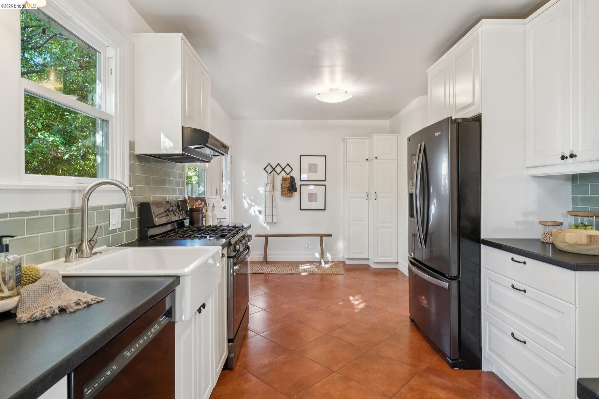 820 Prospect Ave