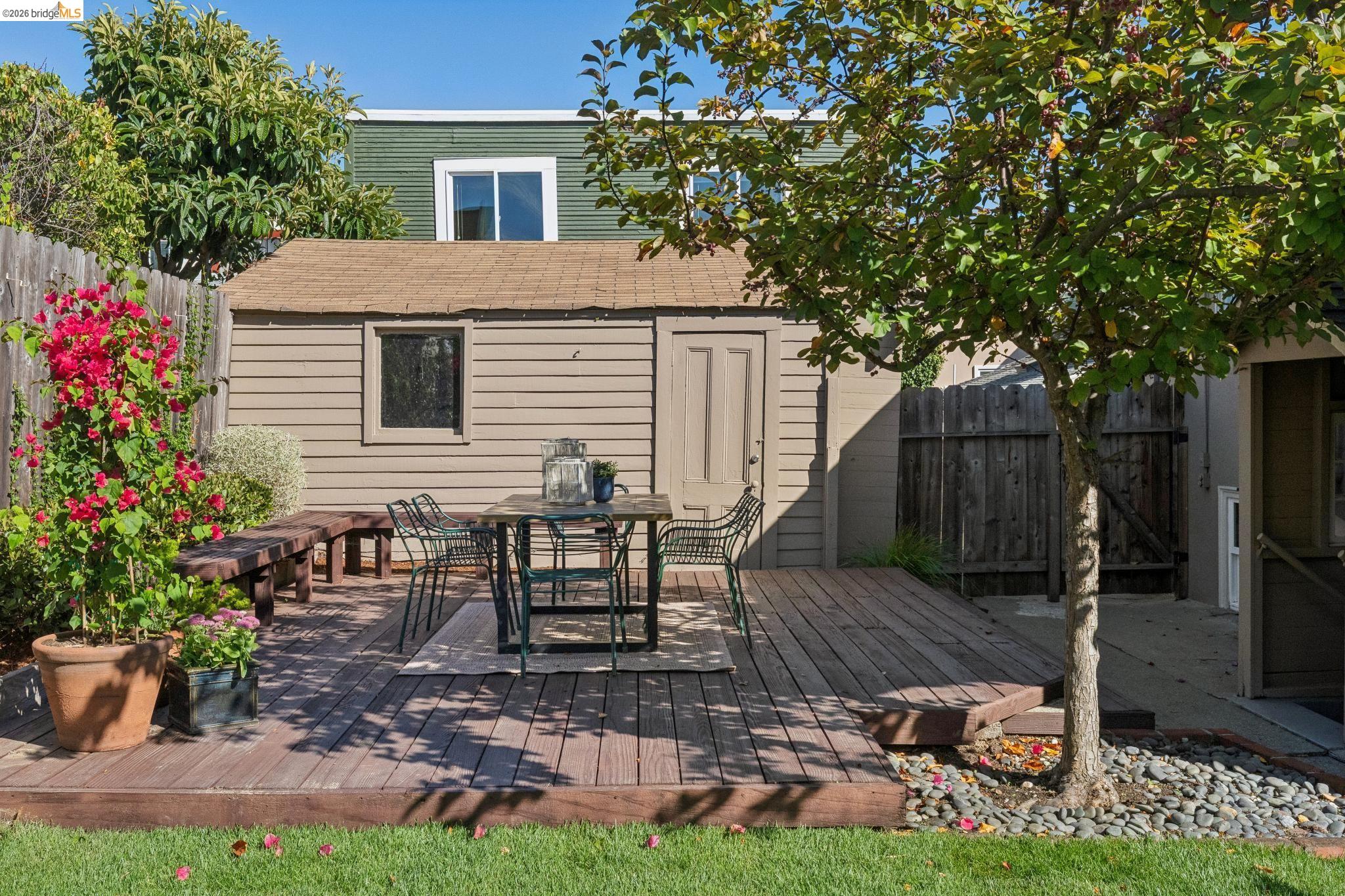 820 Prospect Ave