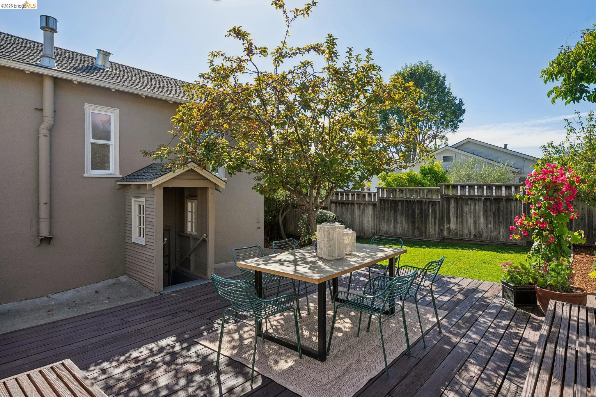 820 Prospect Ave