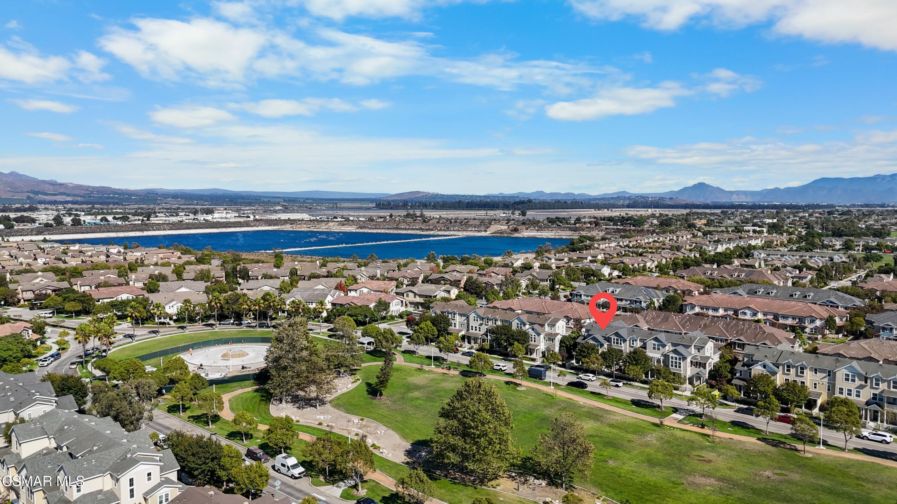 3118 N Oxnard Boulevard