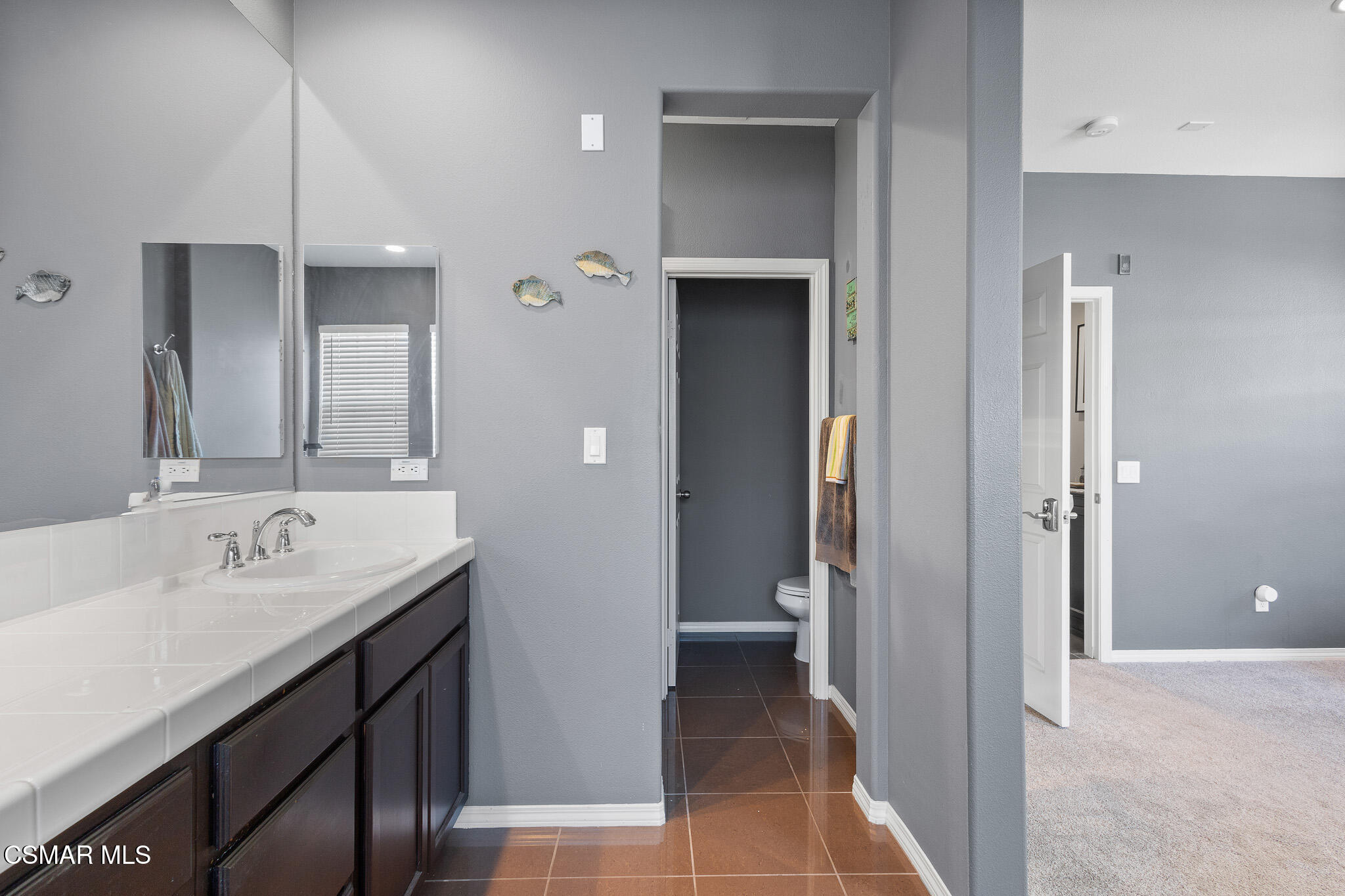 3118 N Oxnard Boulevard