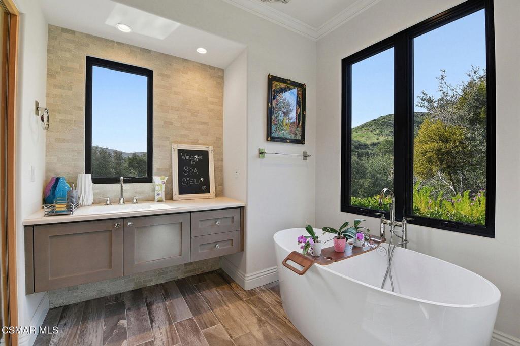 2691 Country Ridge Road