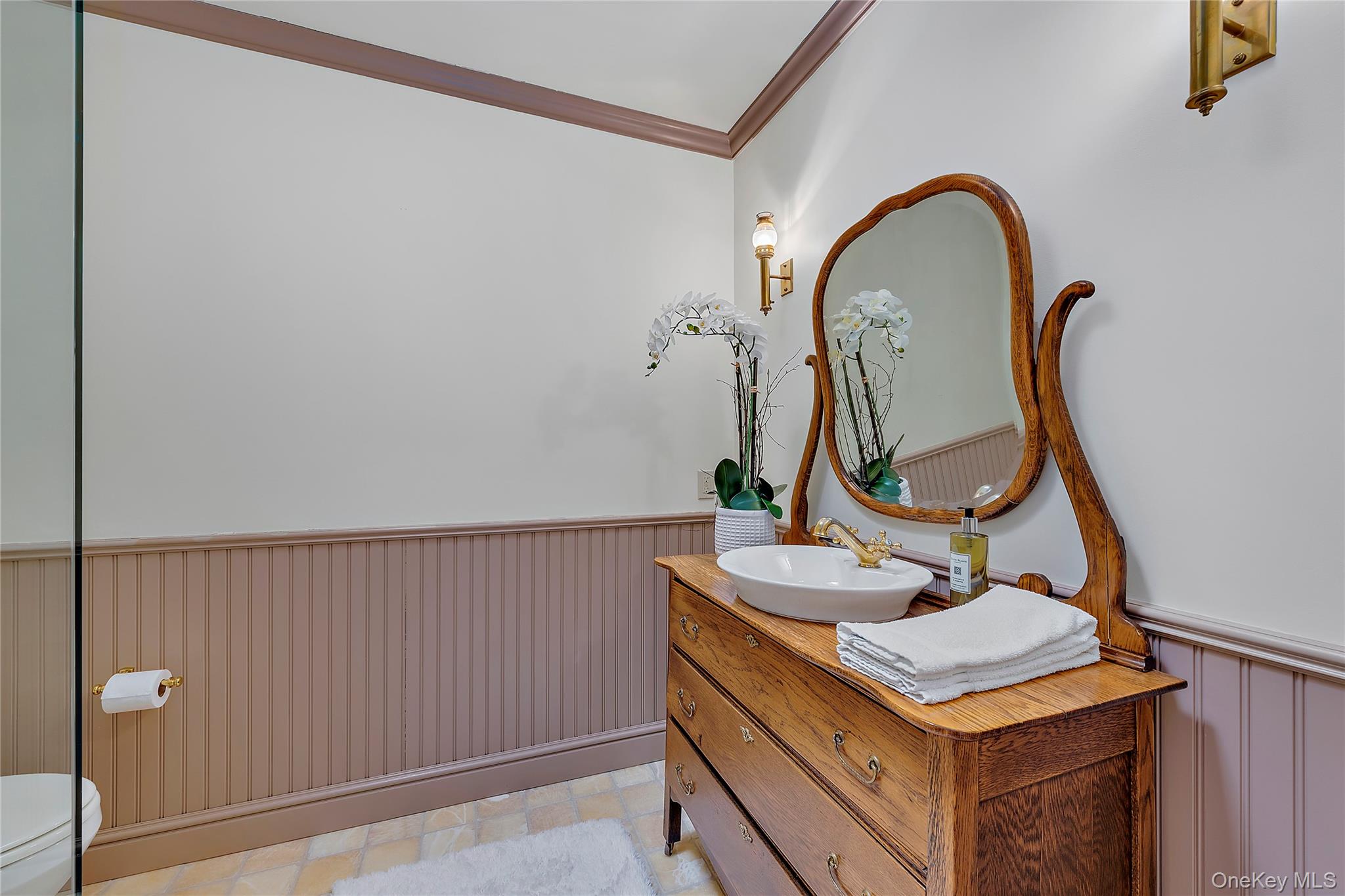 72 Old Mill River Road