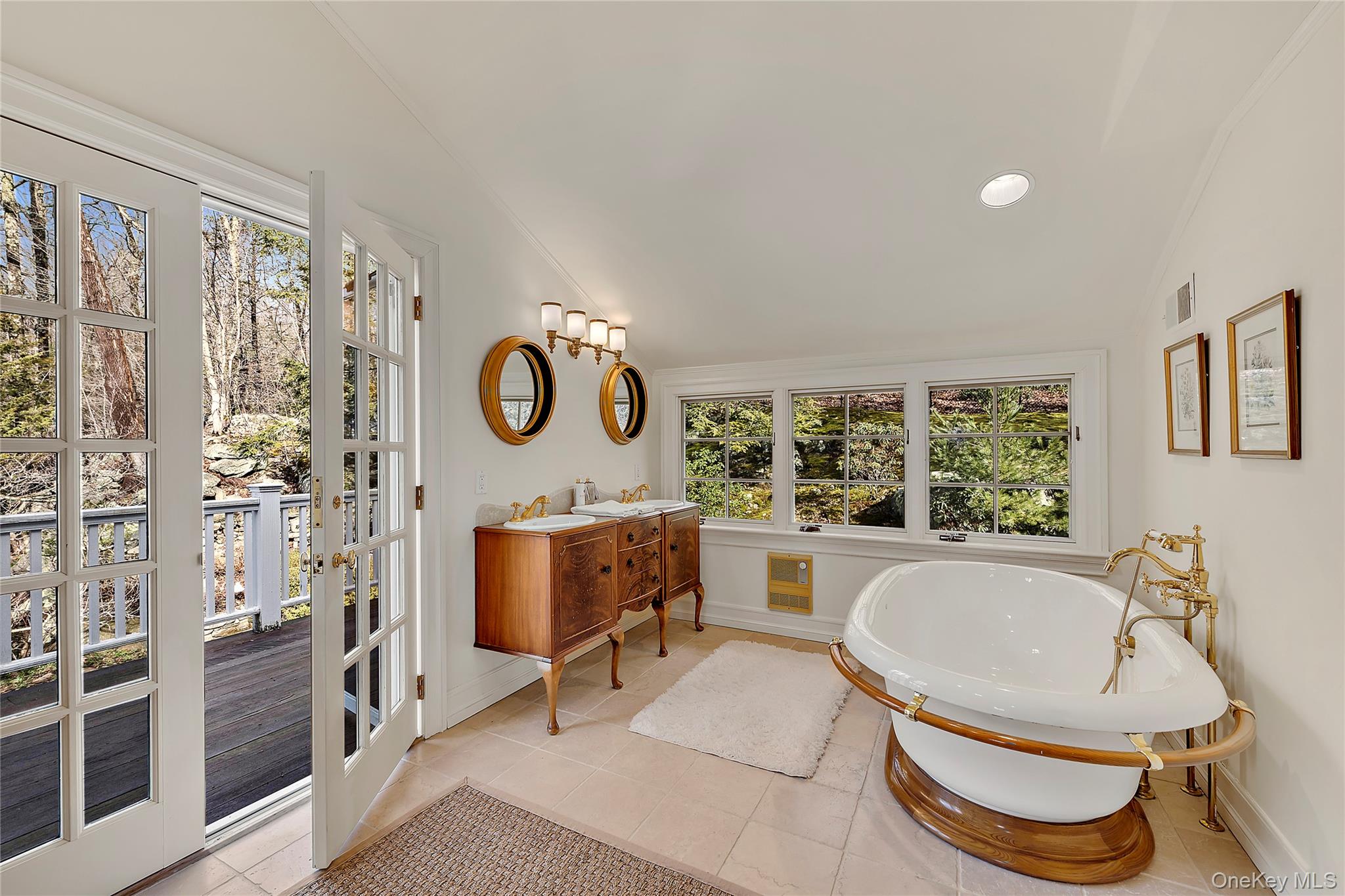 72 Old Mill River Road