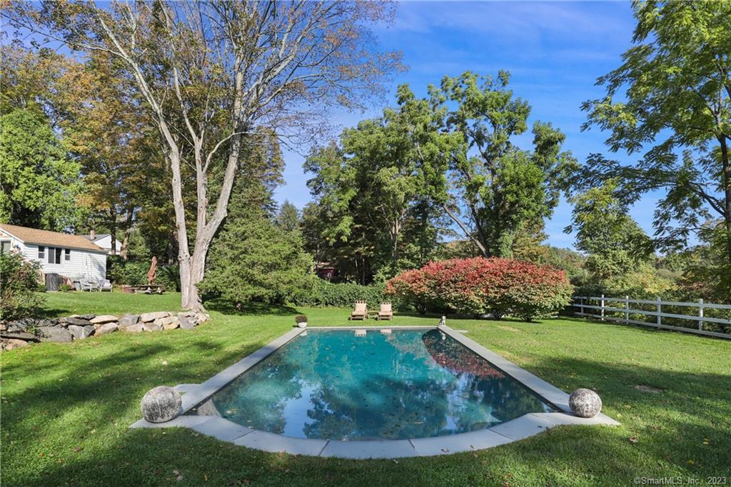 481 Old Long Ridge Road