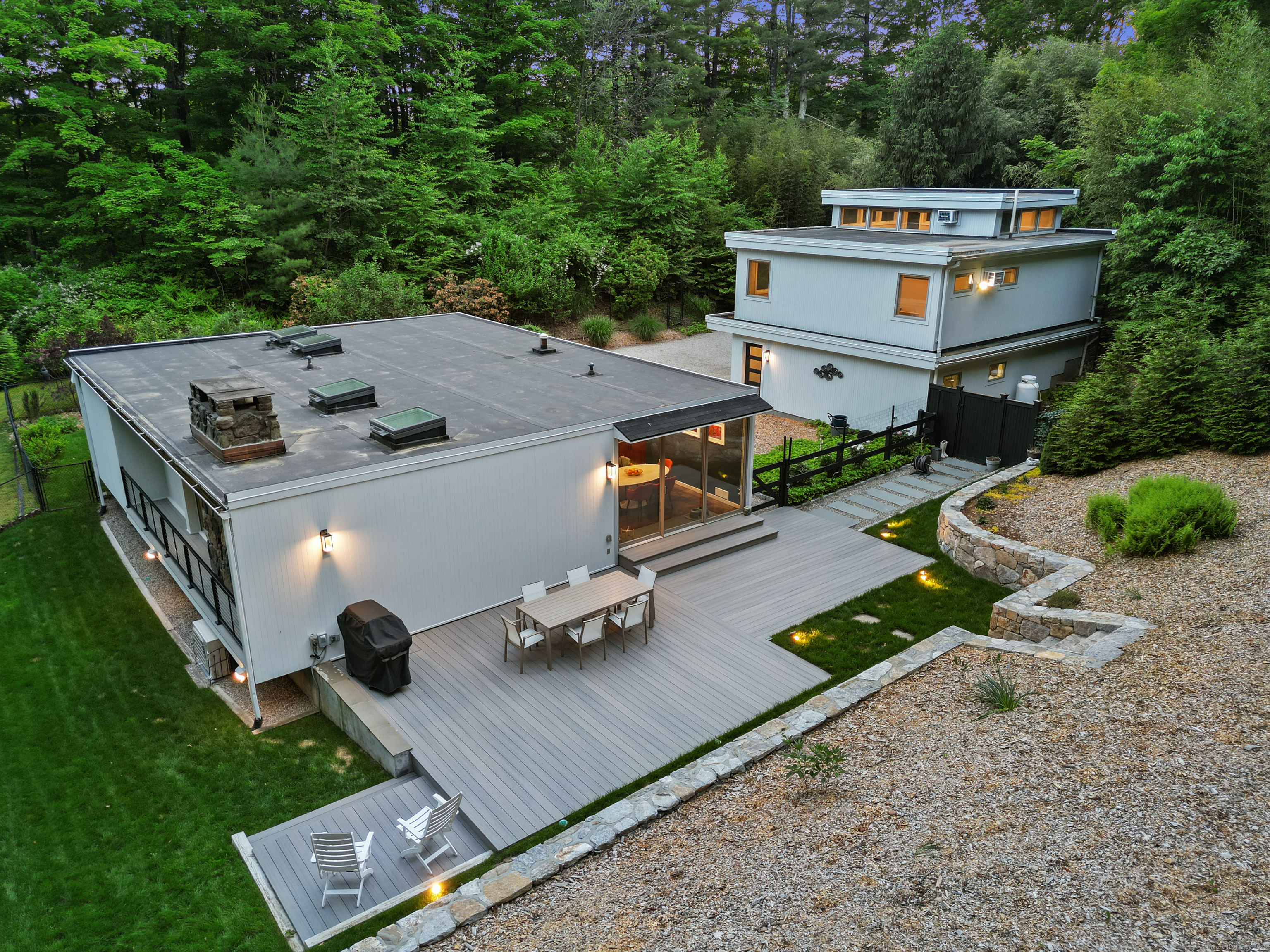 99 High Ridge Road