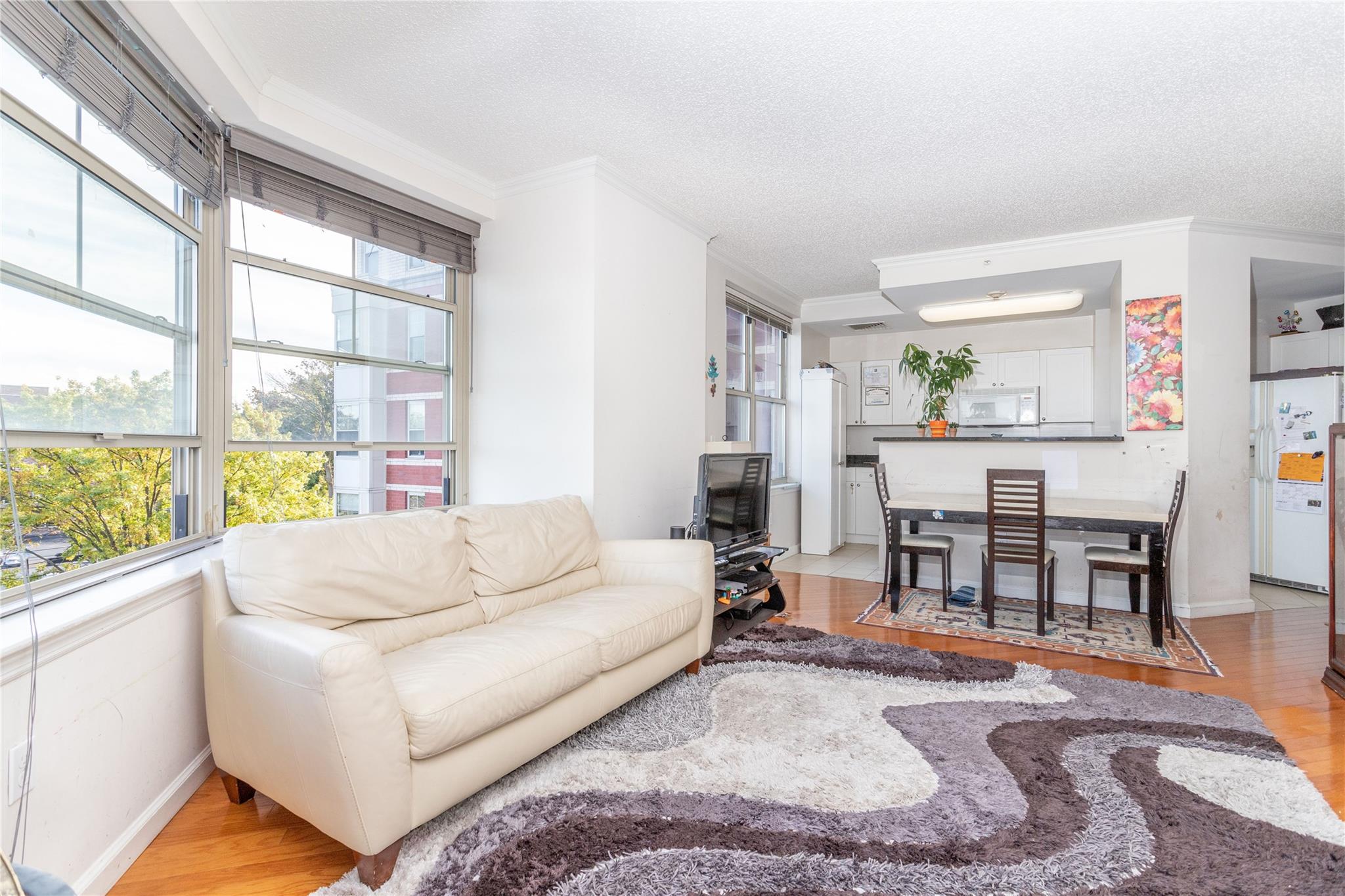 300 Mamaroneck Avenue Unit: 632
