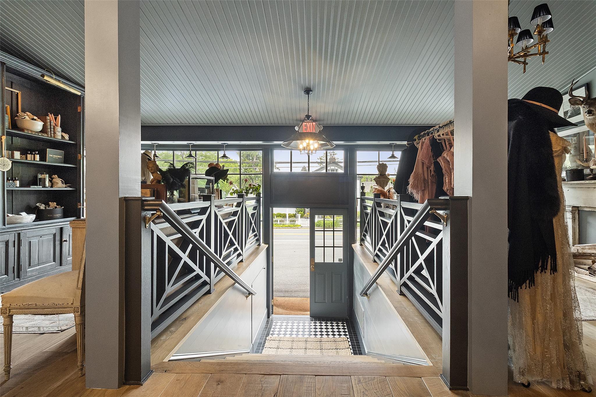 259 Westchester Avenue