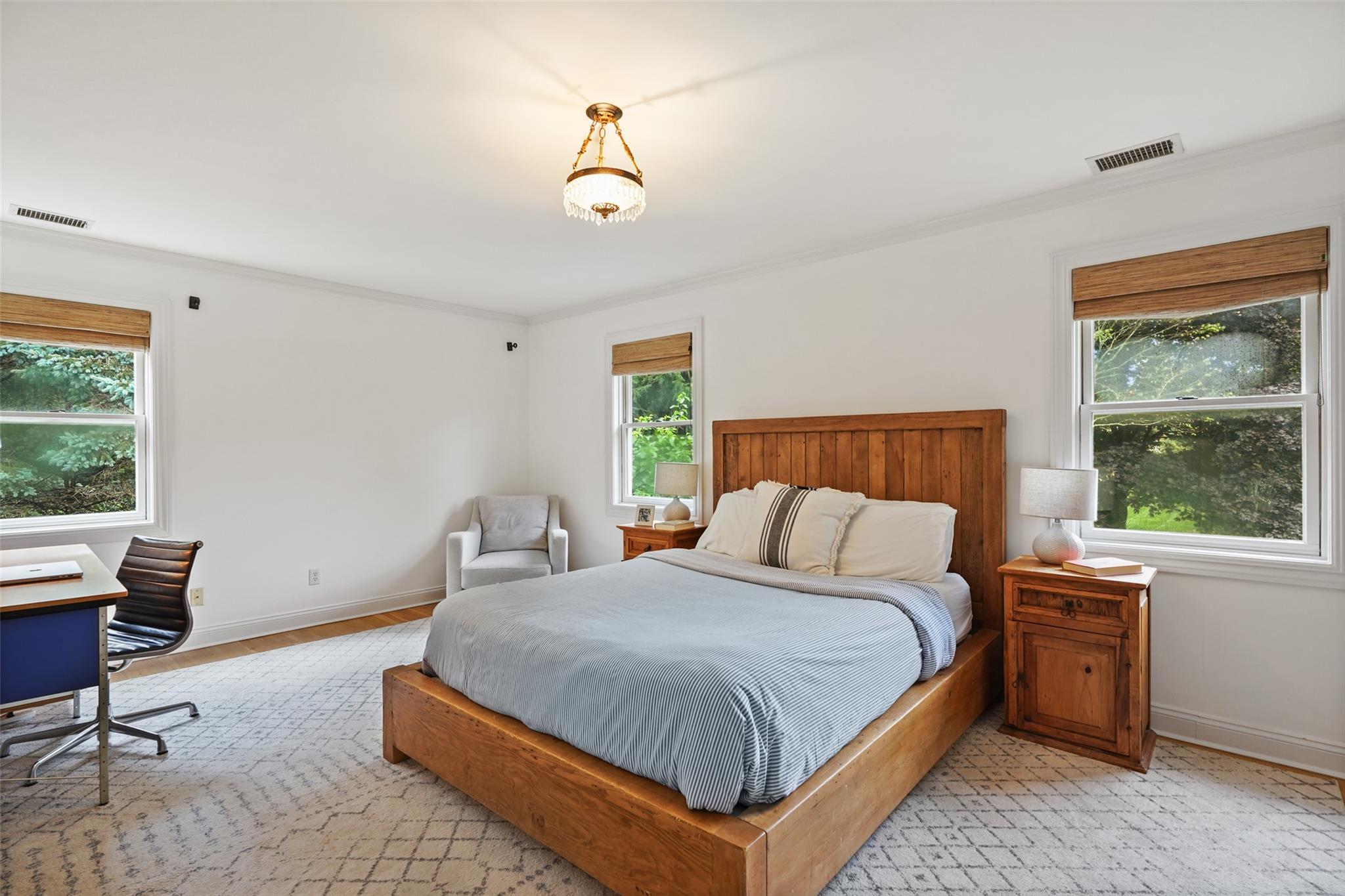 20 Little Pine Road