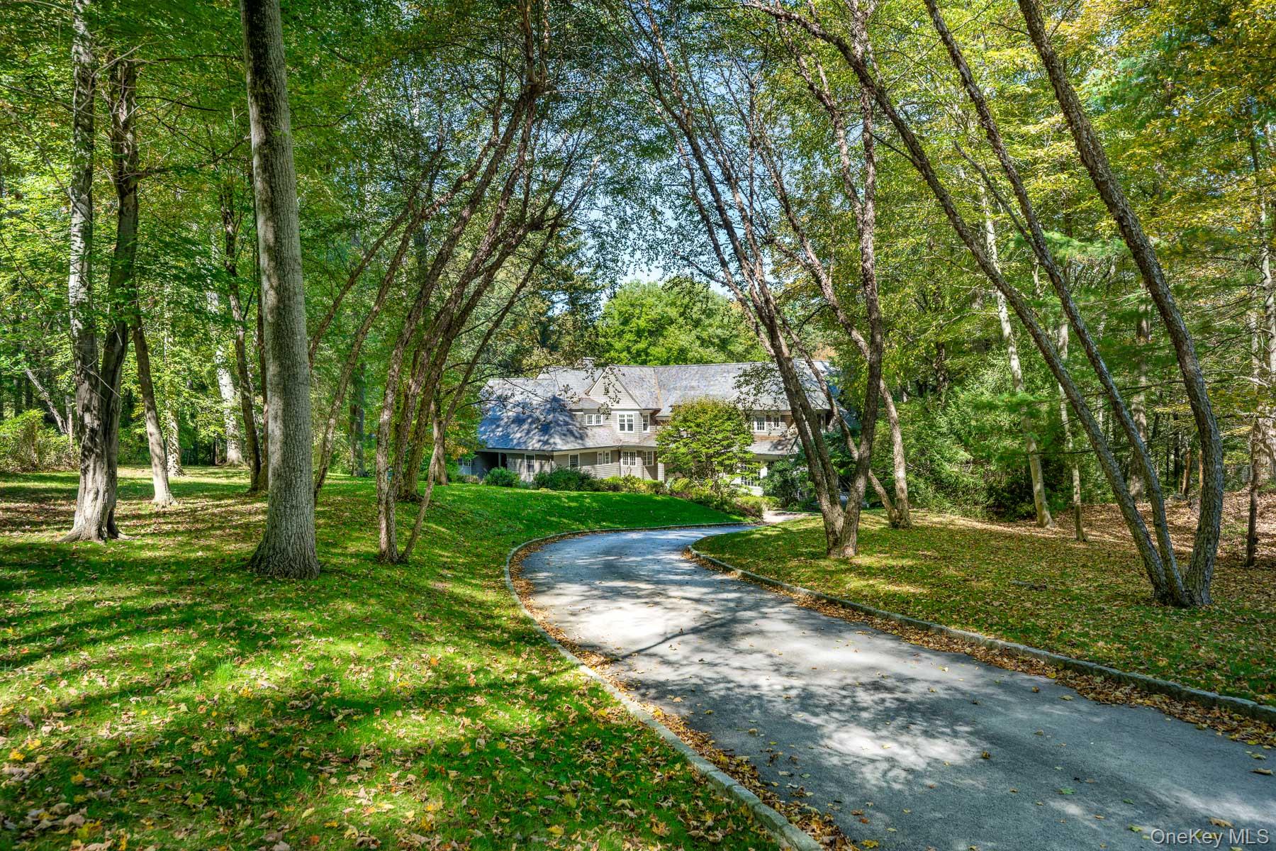 16 Miller's Mill Road