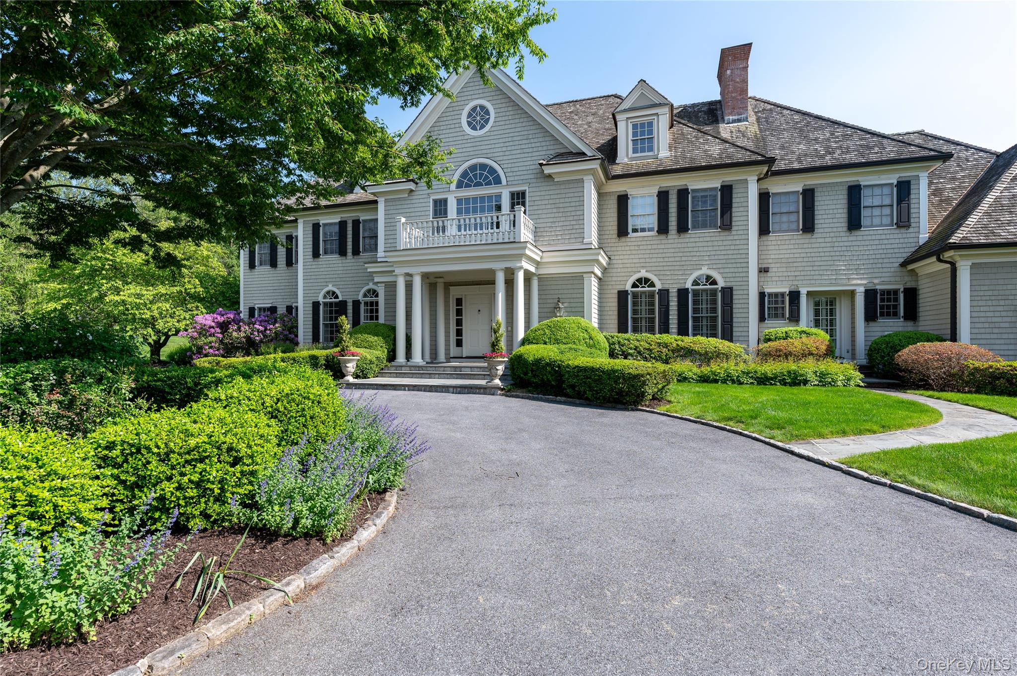 17 Great Hill Farms Road