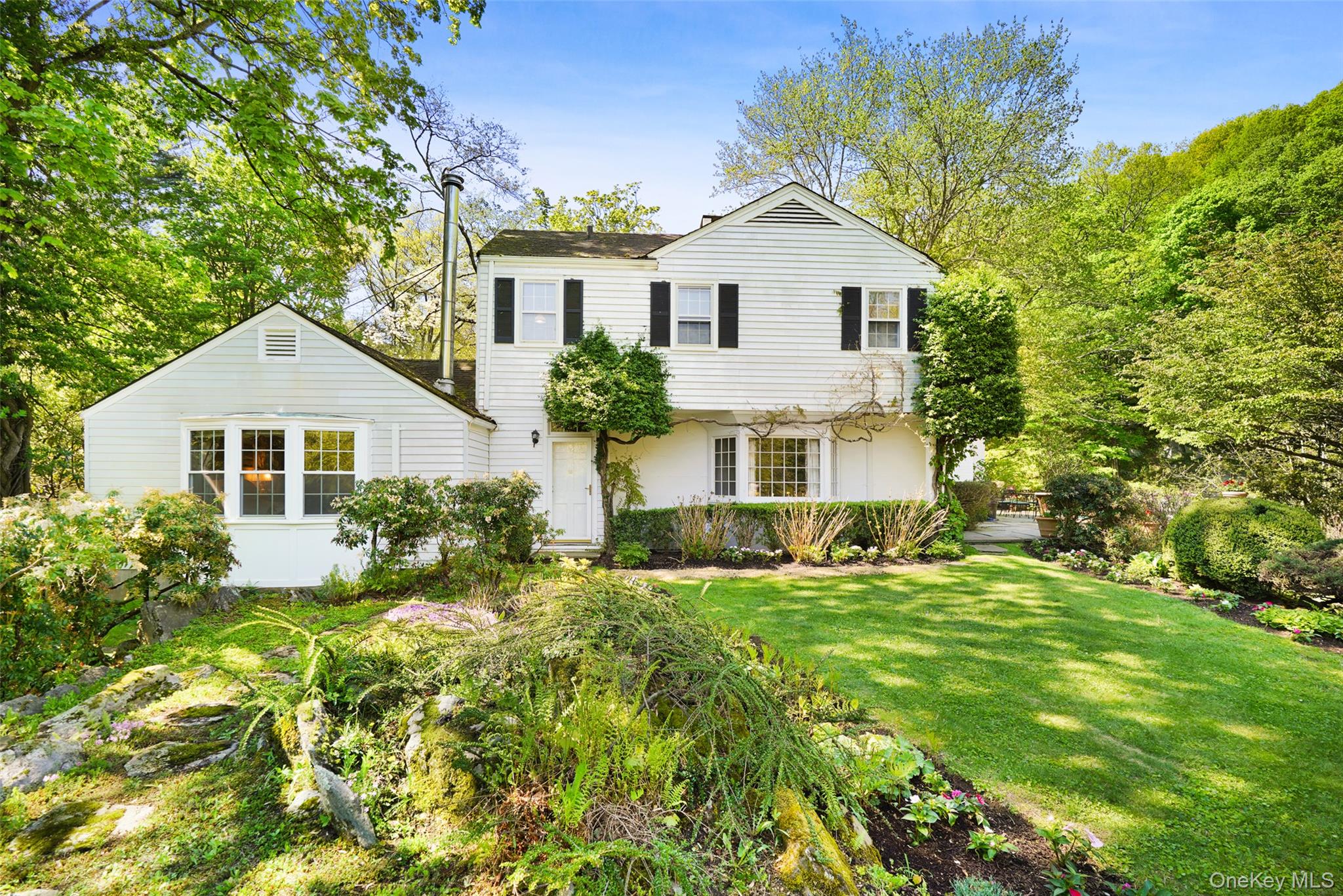 123 & 135 Mianus River Road