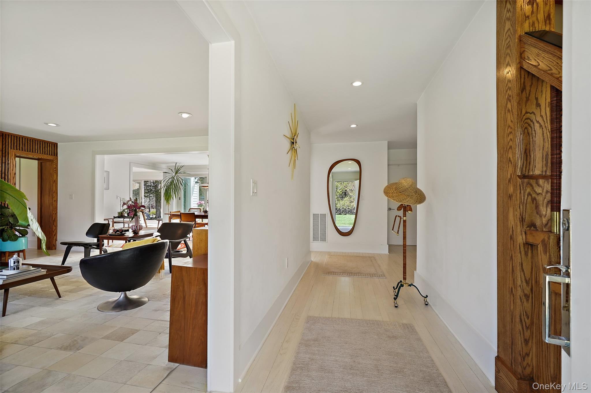 16 Cedar Hill Lane