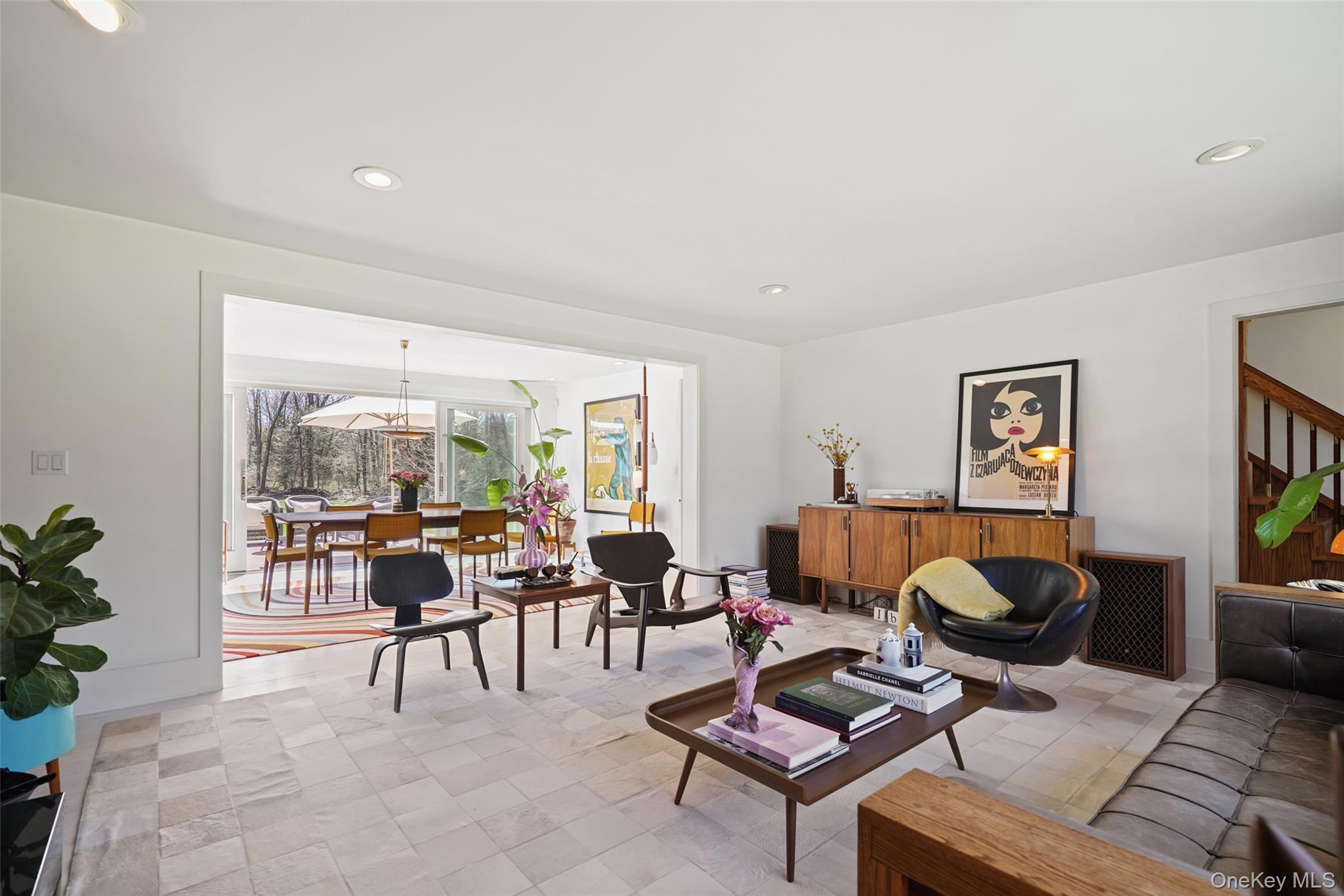 16 Cedar Hill Lane