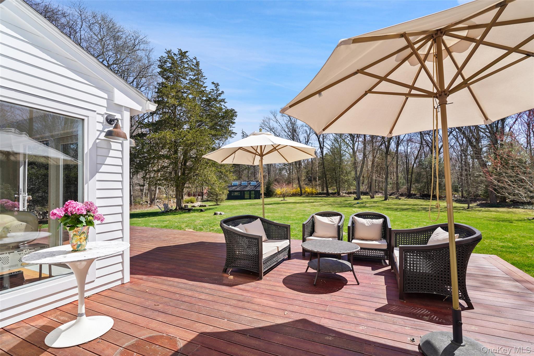 16 Cedar Hill Lane