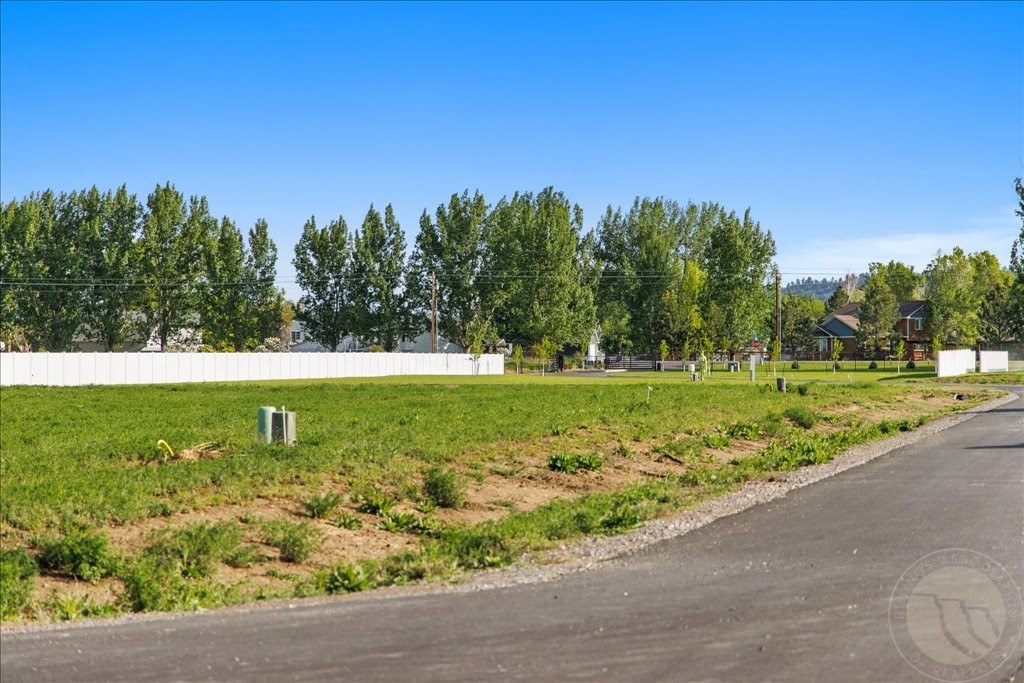Lot 14 Black Canyon COURT