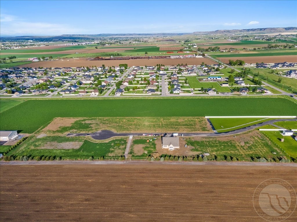 Lot 14 Black Canyon COURT