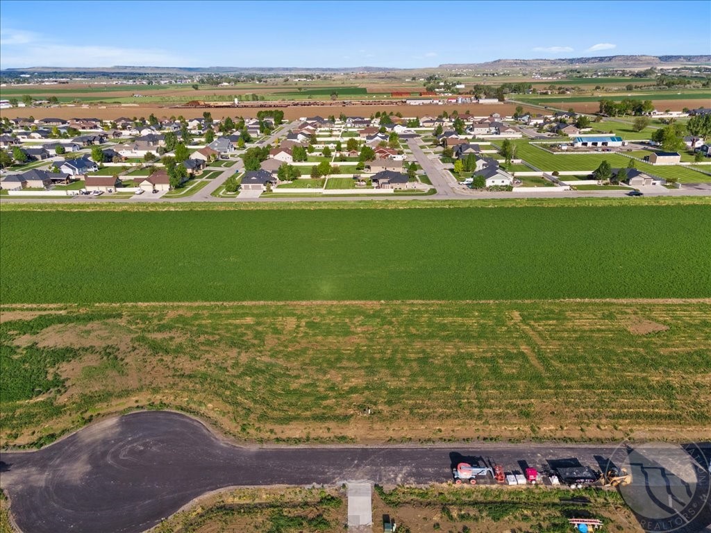 Lot 14 Black Canyon COURT