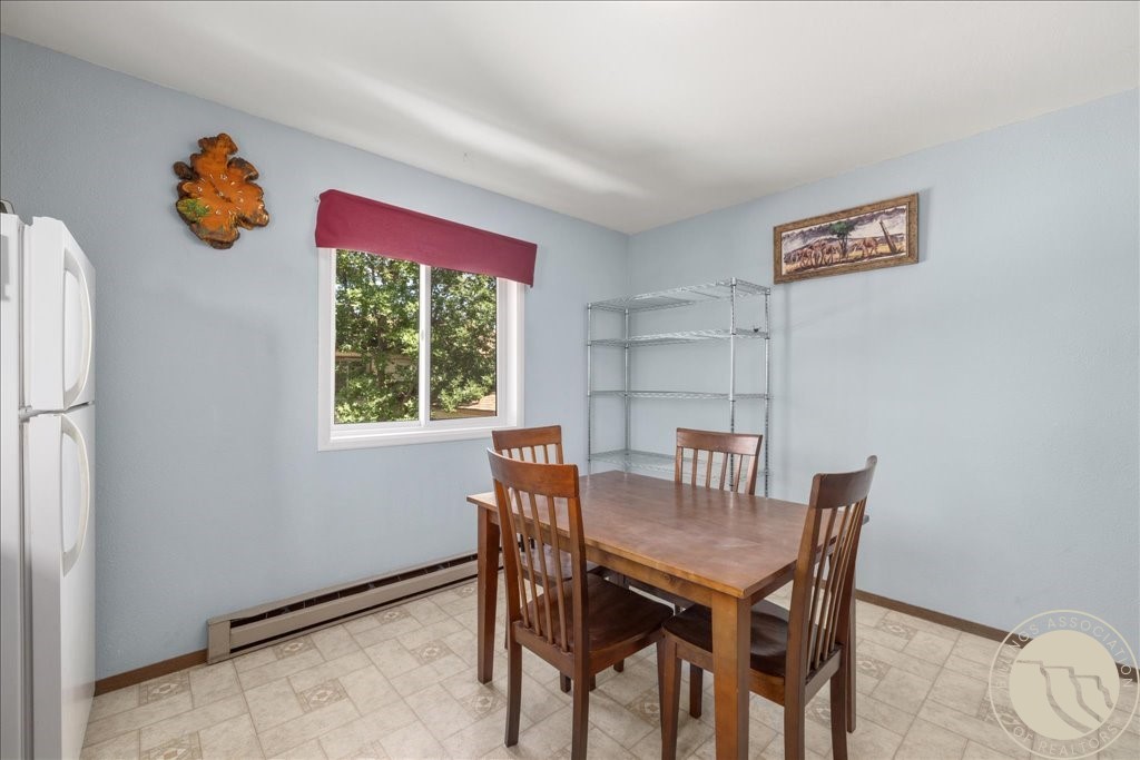 4248 Vaughn LANE