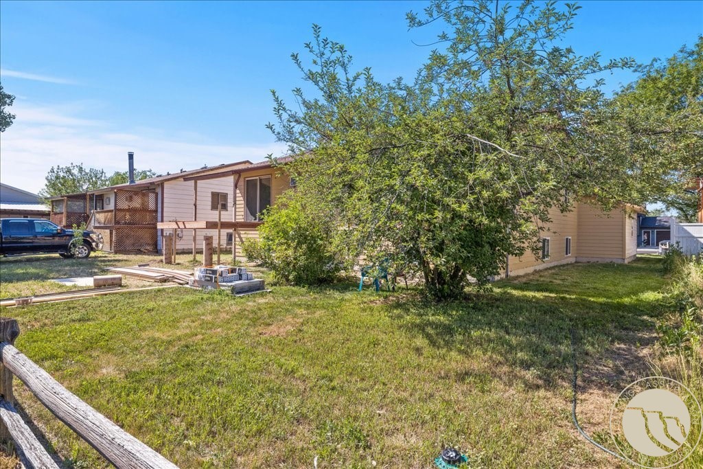 4248 Vaughn LANE