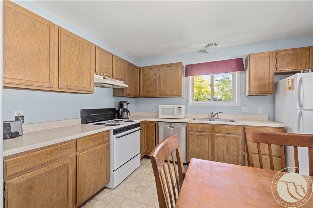 4248 Vaughn LANE
