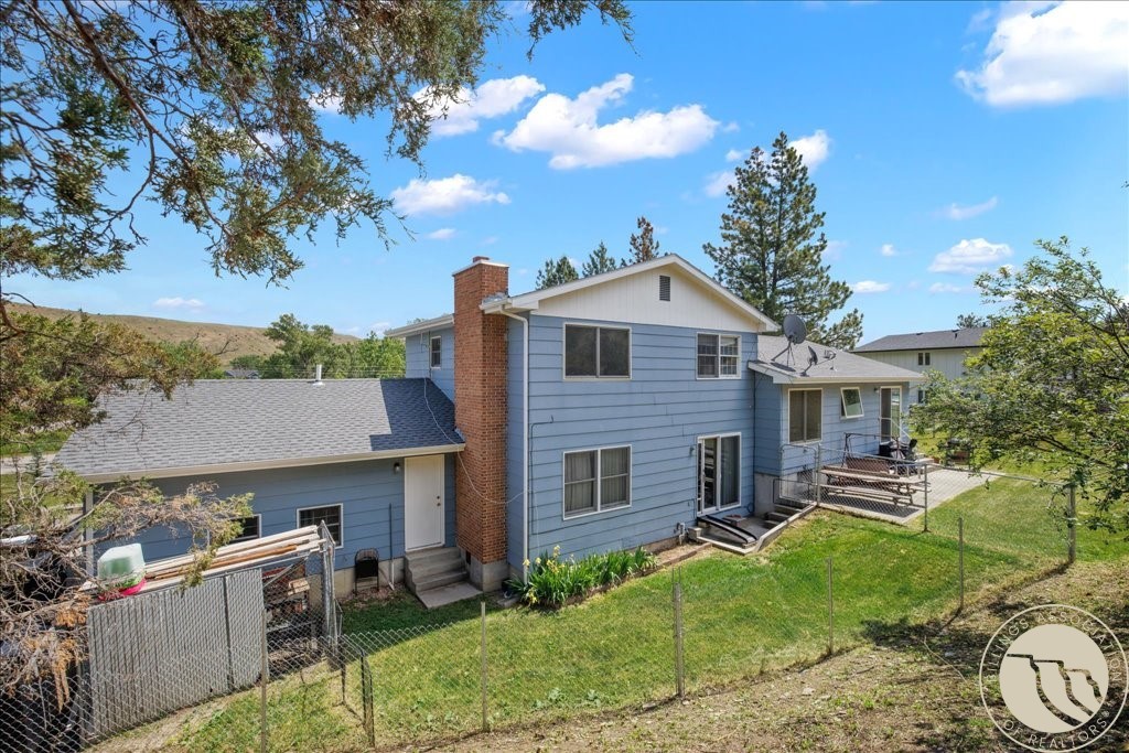 3748 Blue Creek ROAD