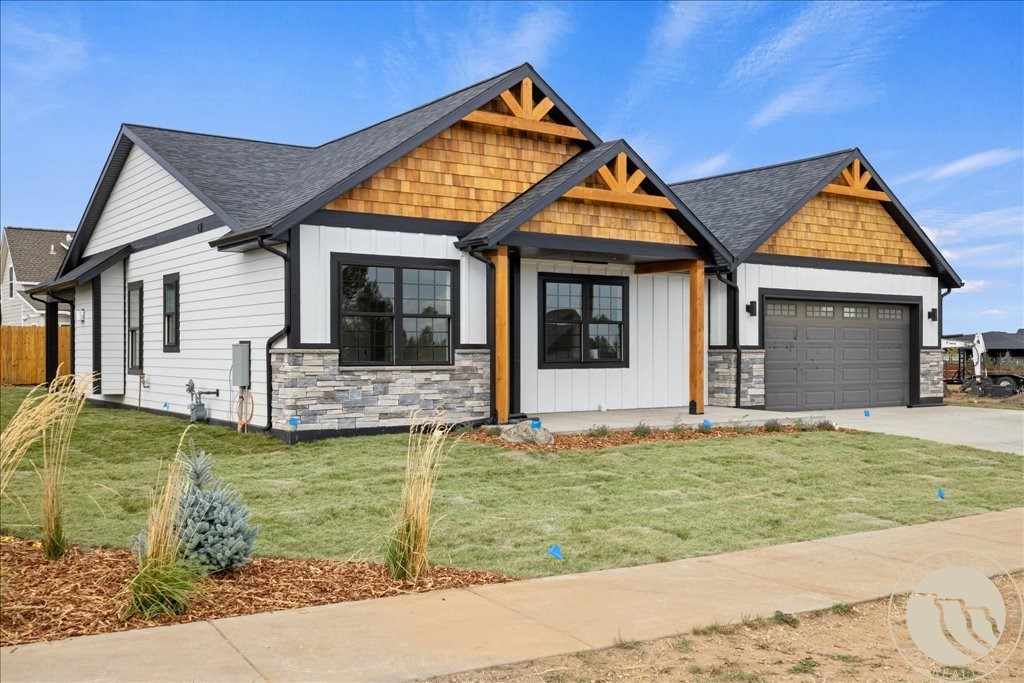 3007 Bluebell AVENUE