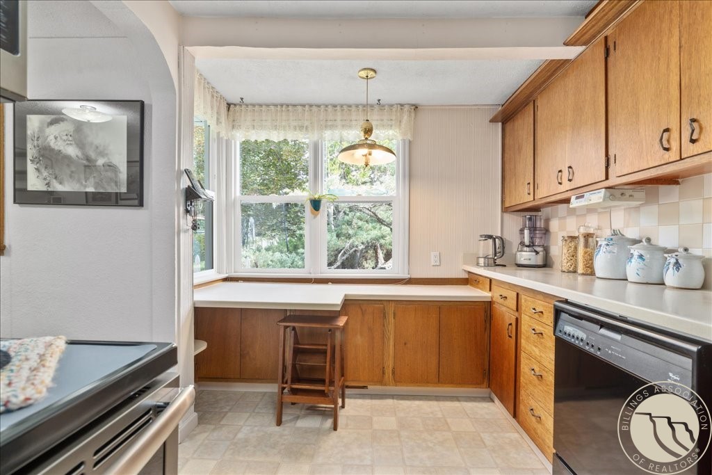 3332 Rimrock ROAD