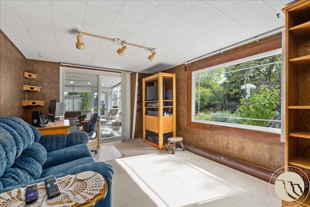 3332 Rimrock ROAD