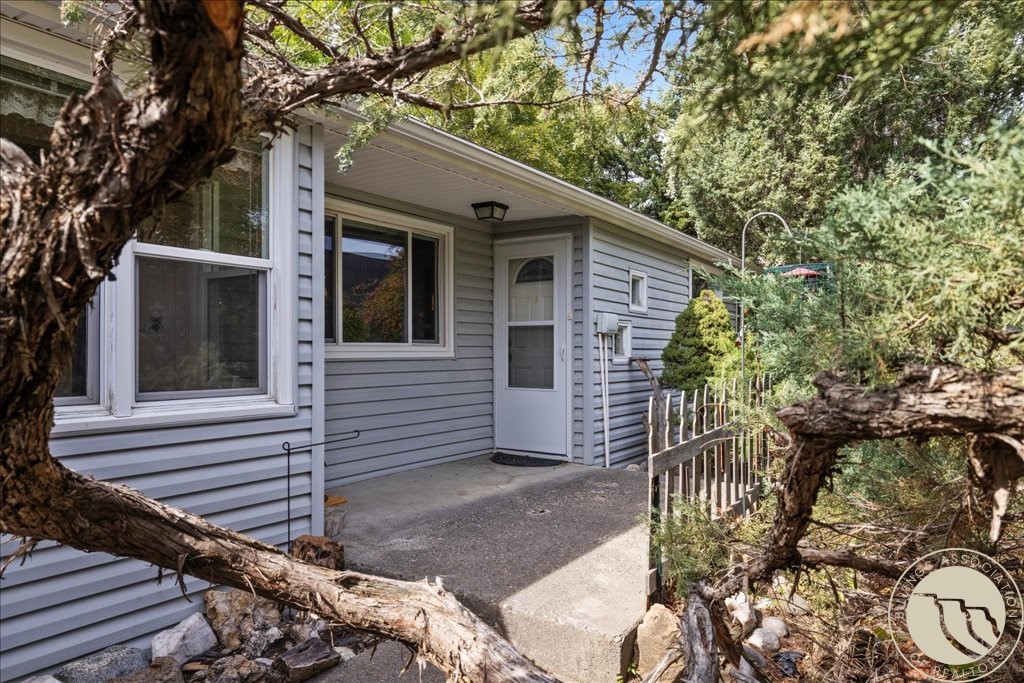 3332 Rimrock ROAD