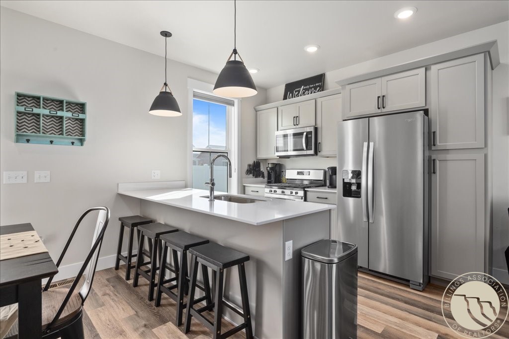 1845 Norma Jean SQUARE E