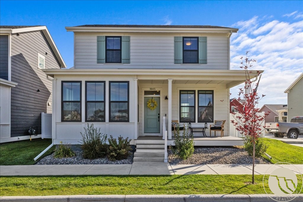 1845 Norma Jean SQUARE E