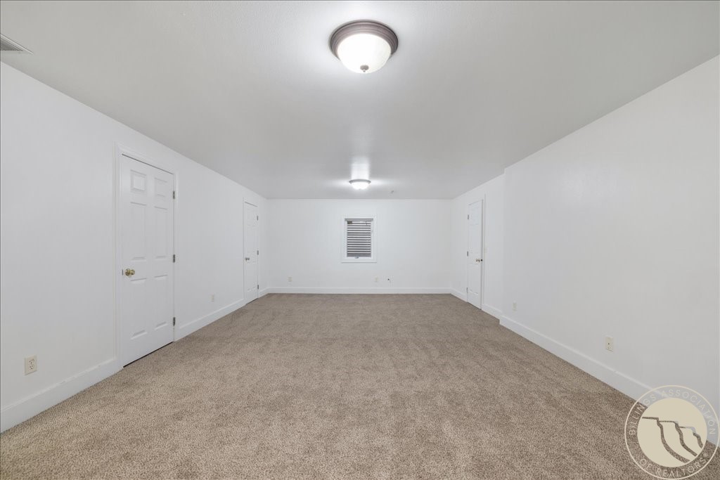 131 S 38th W