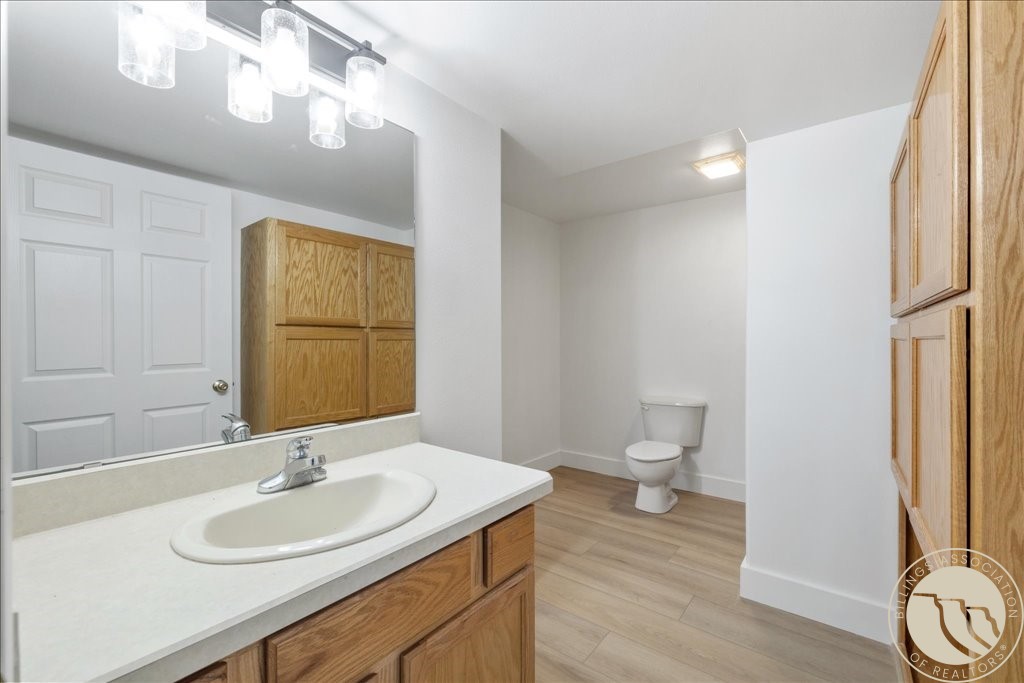 131 S 38th W