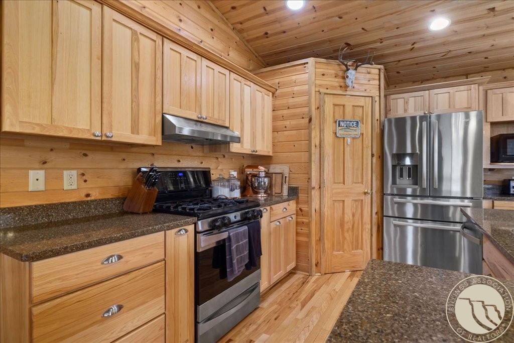 112 Pishkun ROAD