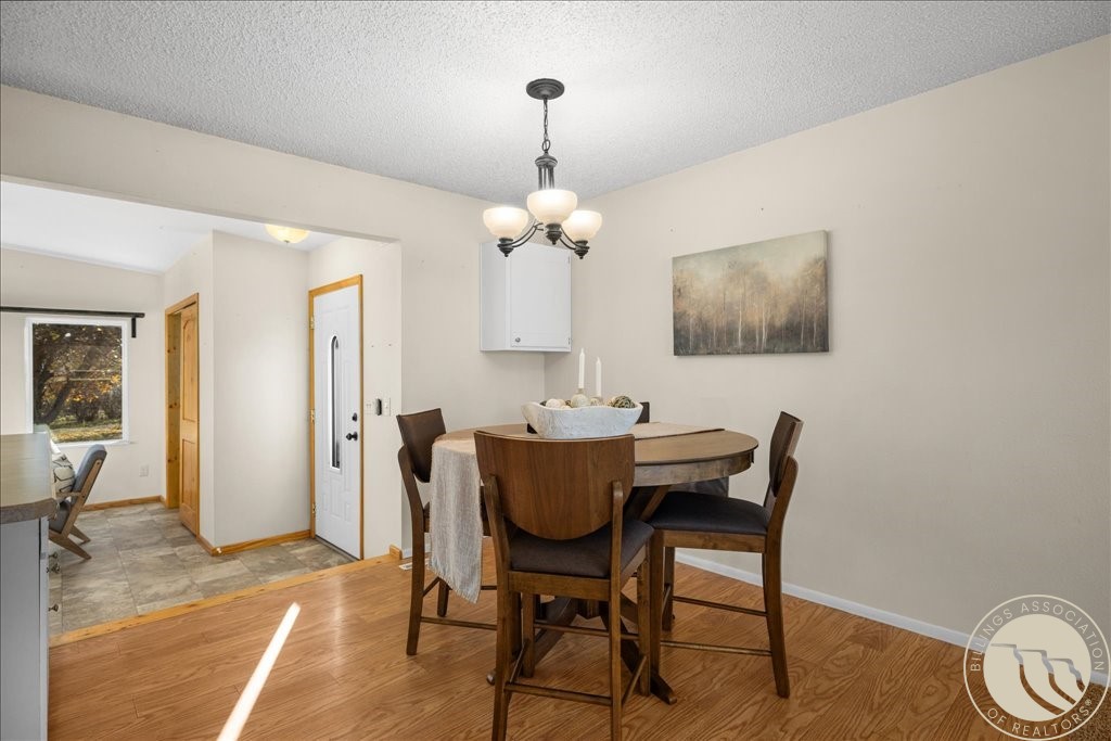 446 N Lakeview DRIVE