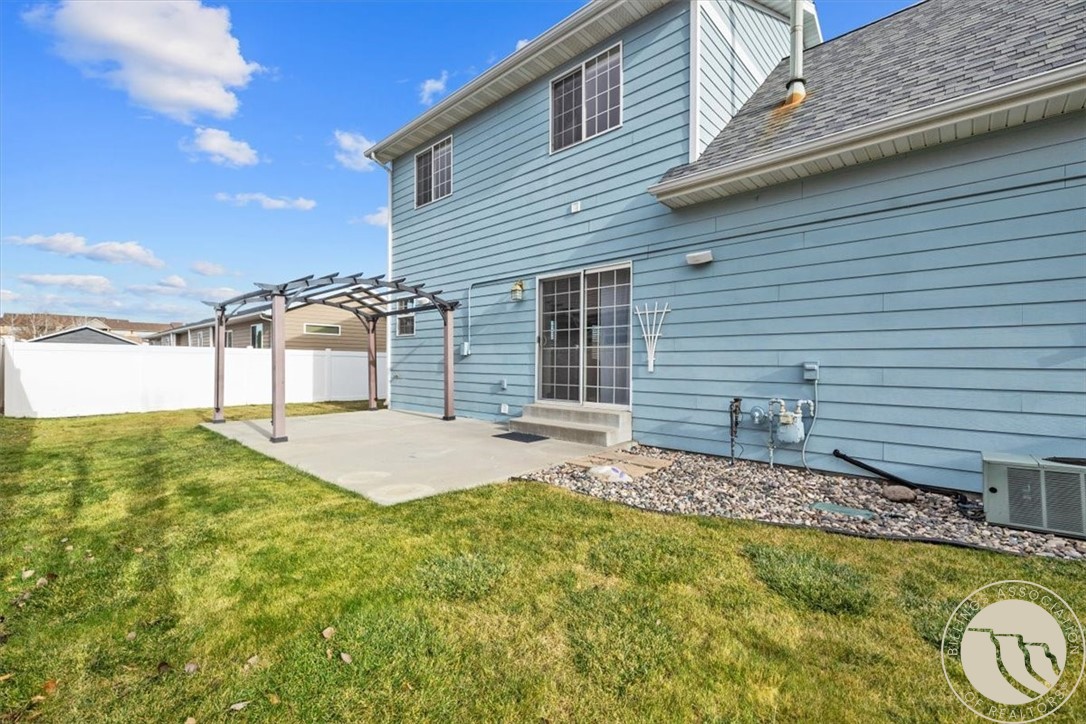 3030 Hunters Ridge Loop