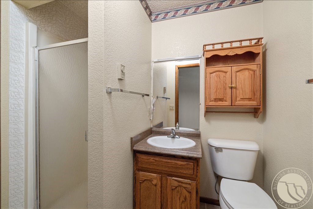 3748 Blue Creek ROAD