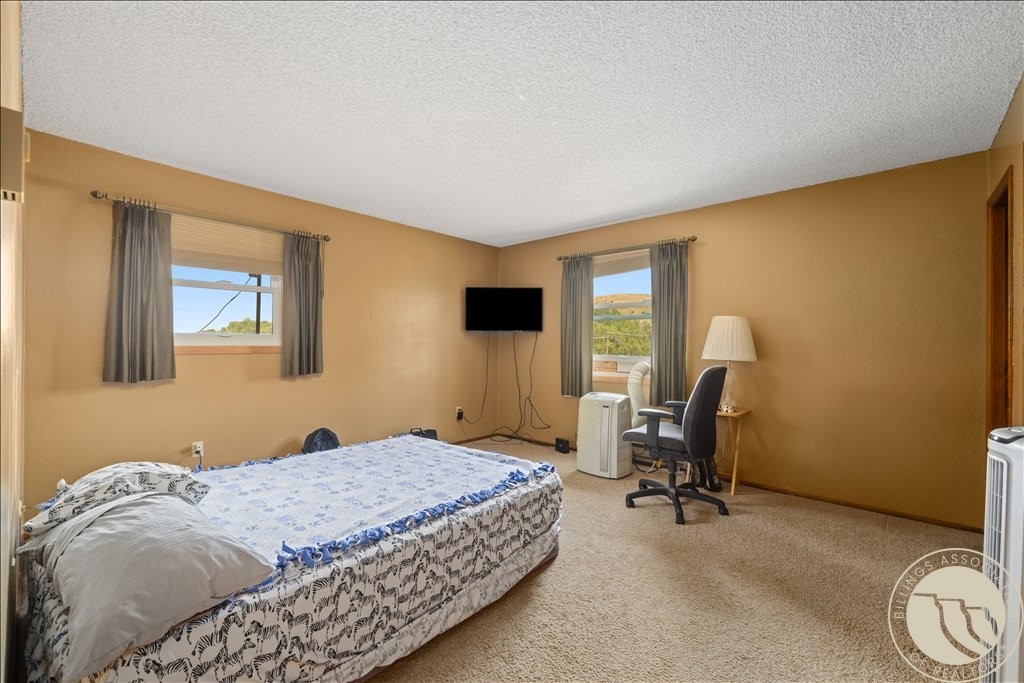 3748 Blue Creek ROAD