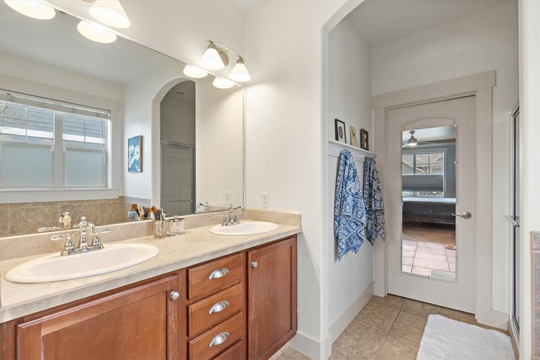 3050 Hunters Ridge Loop