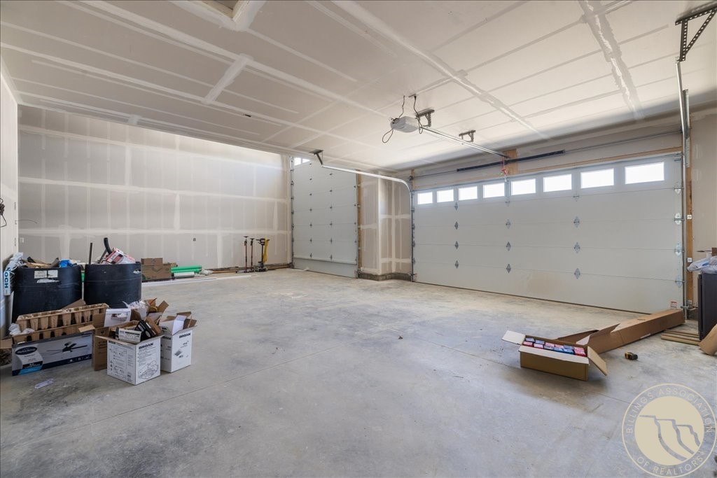 2529 Whisper Wind Way