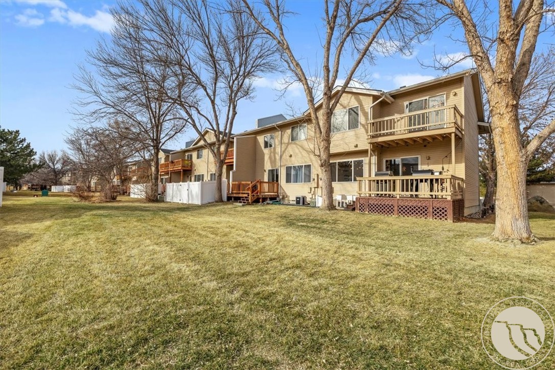 626 S 38th Street W 13