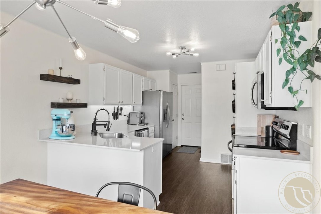 626 S 38th Street W 13