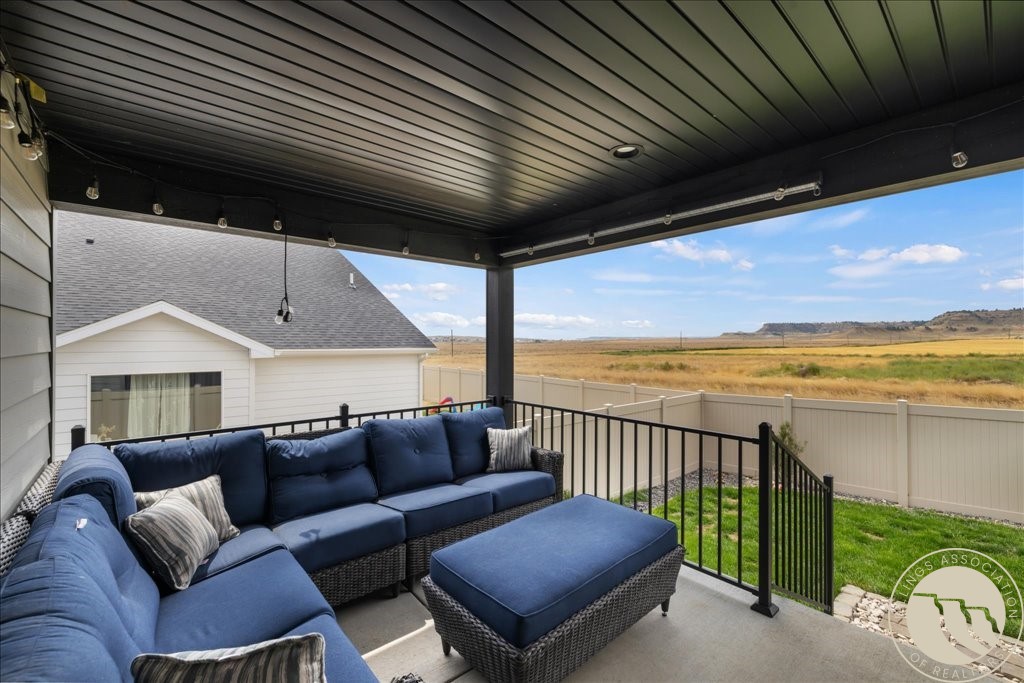 7076 Copper View Way